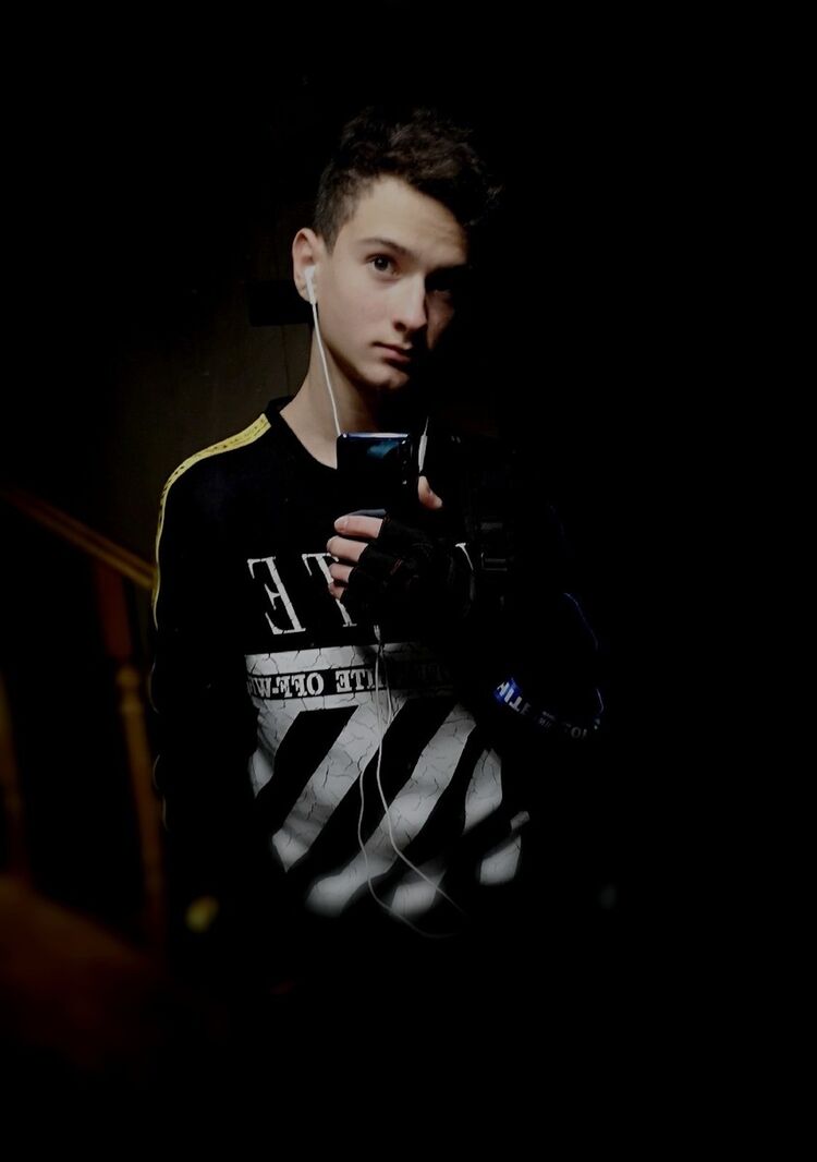 ���� 15944563 ����� ����, 20 ���, ���� ���������� � �����