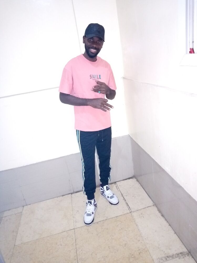 ���������� ������������, ���� ������� Ebrima, 39 ���, ������������ ��� ������, ����� � ���������