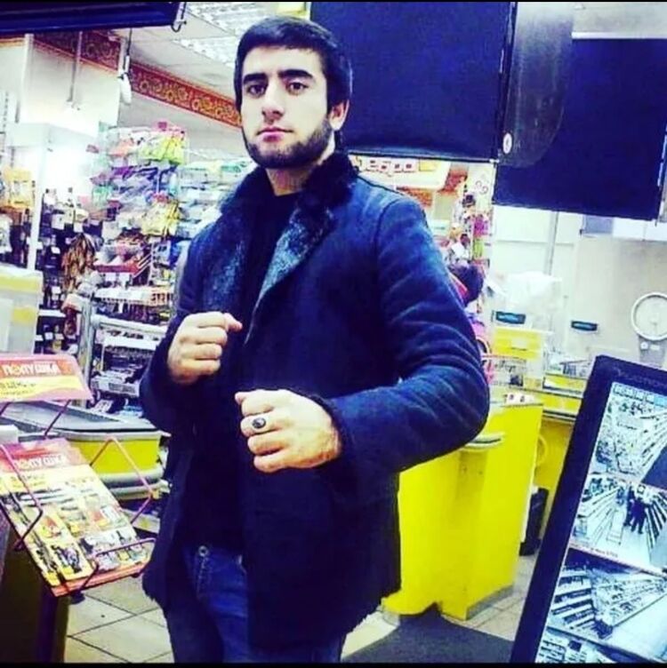  -,   Gamil, 30 ,   ,   