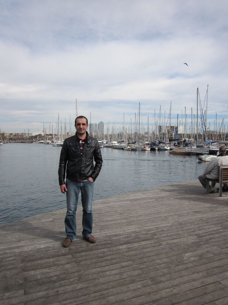  4434033  ARMEN, 49 ,    