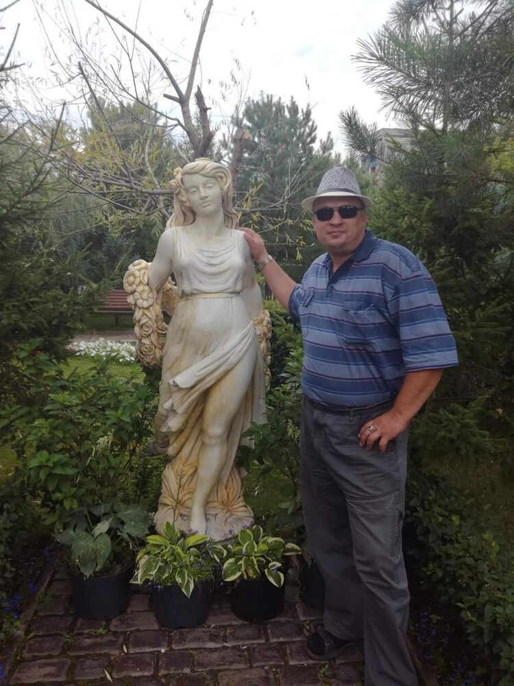  ,   Yurl, 49 ,   