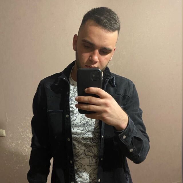  28182873  , 27 ,    