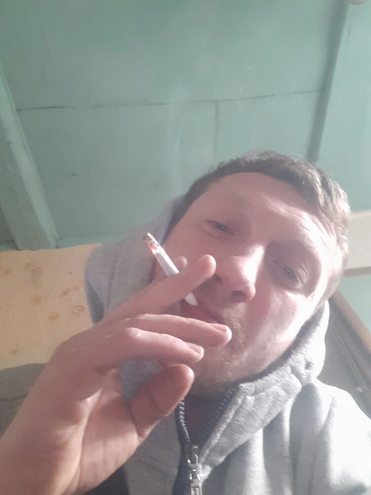  38277023  , 34 ,    