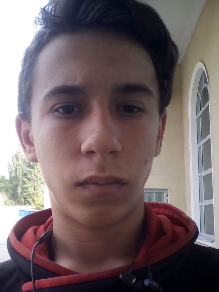  16139483  Artem, 24 ,     