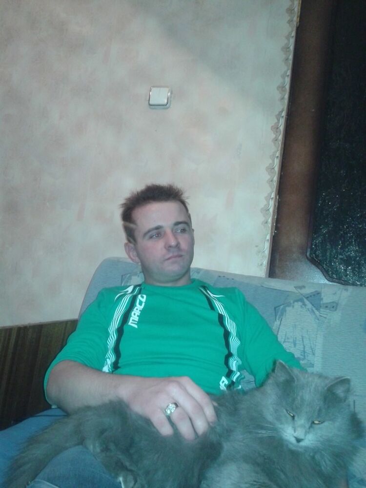  17906983  , 37 ,    