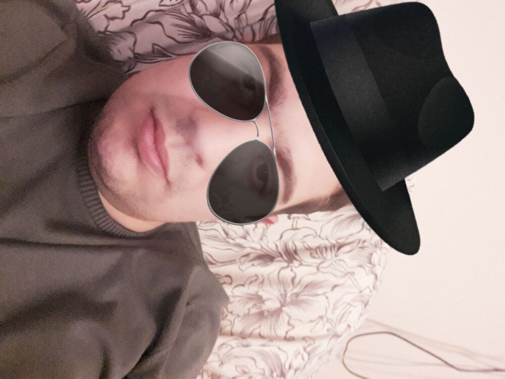  34118613  Armen, 33 ,    