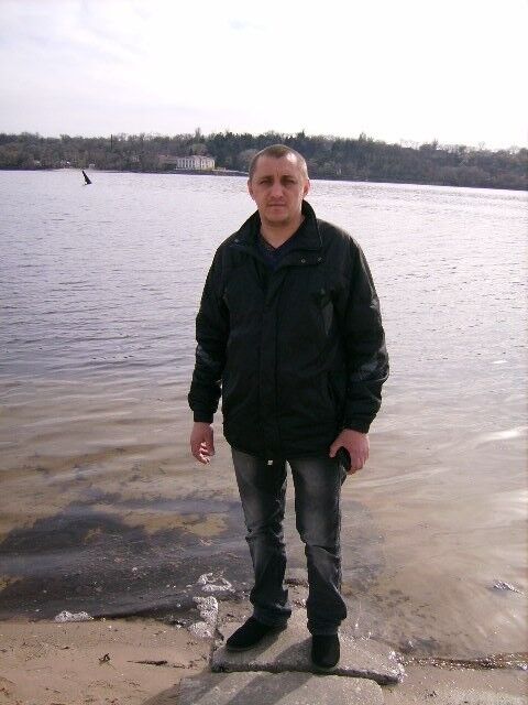  ,   Aleksandr, 44 ,   