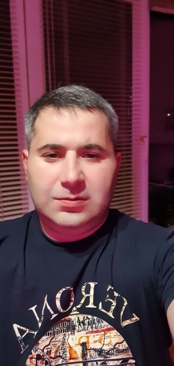  18517693  Bero, 38 ,    