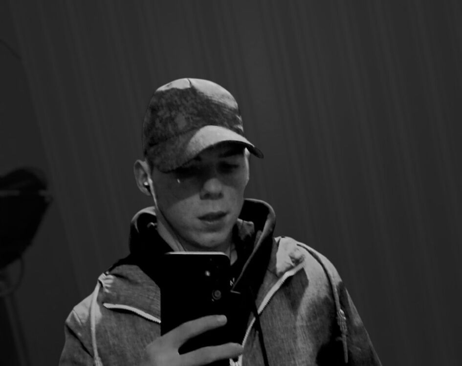  47829653  , 20 ,    