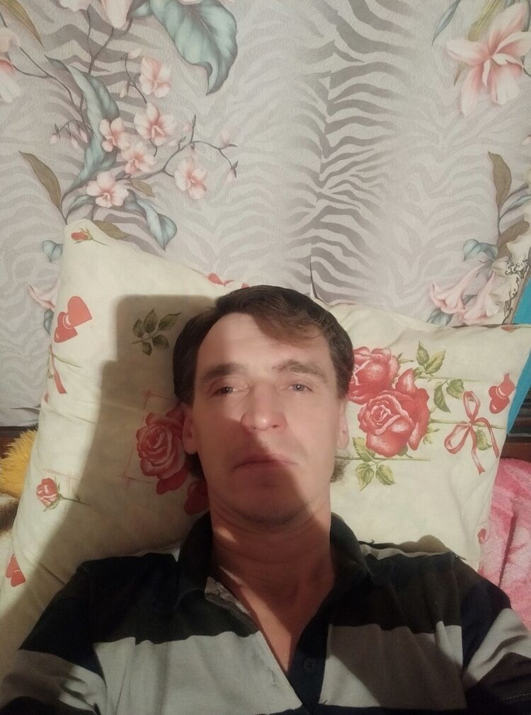  ,   Vlad, 45 ,   ,   