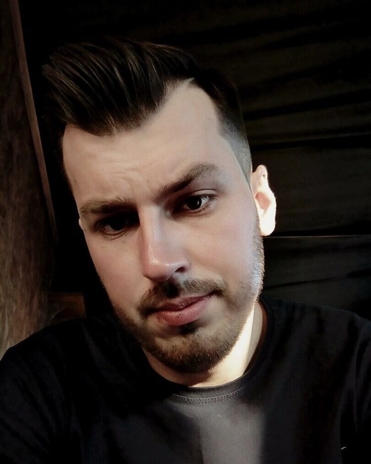  ,   Tom, 31 ,   ,   , c 