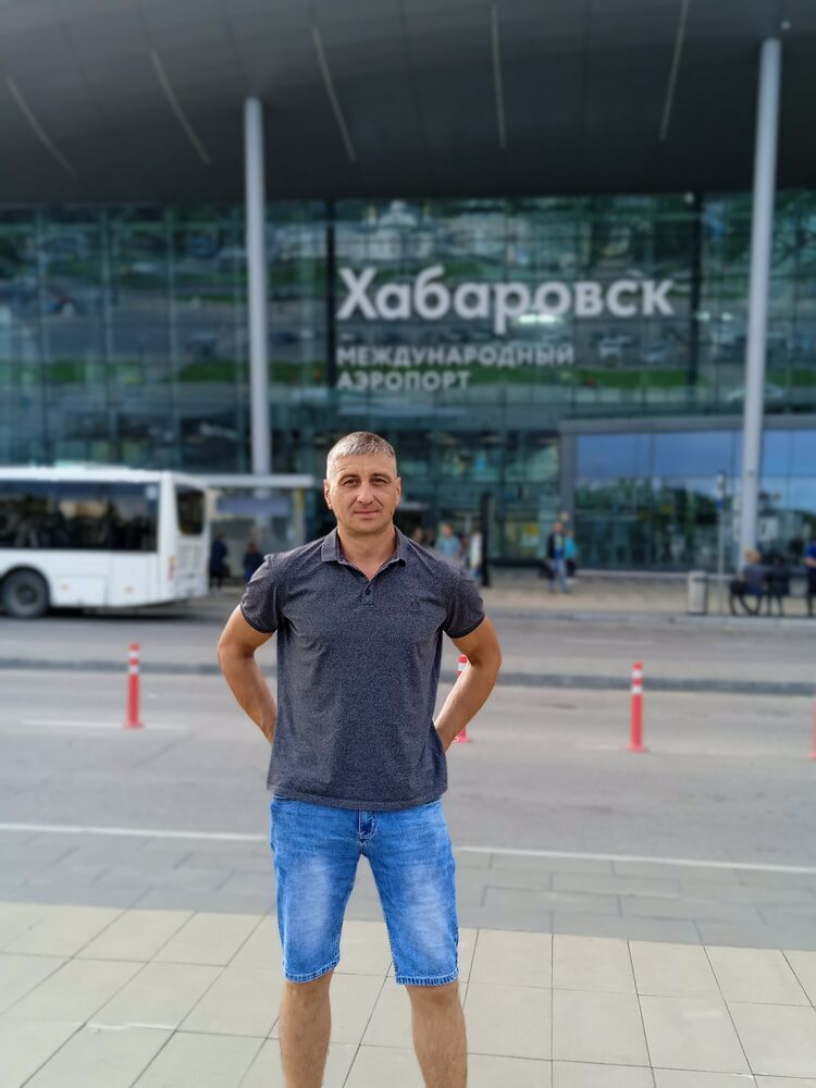  ,   Vasiliy, 35 ,     