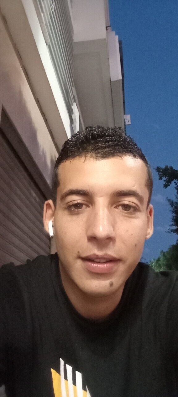  Algiers,   Valdimor, 32 ,   ,   