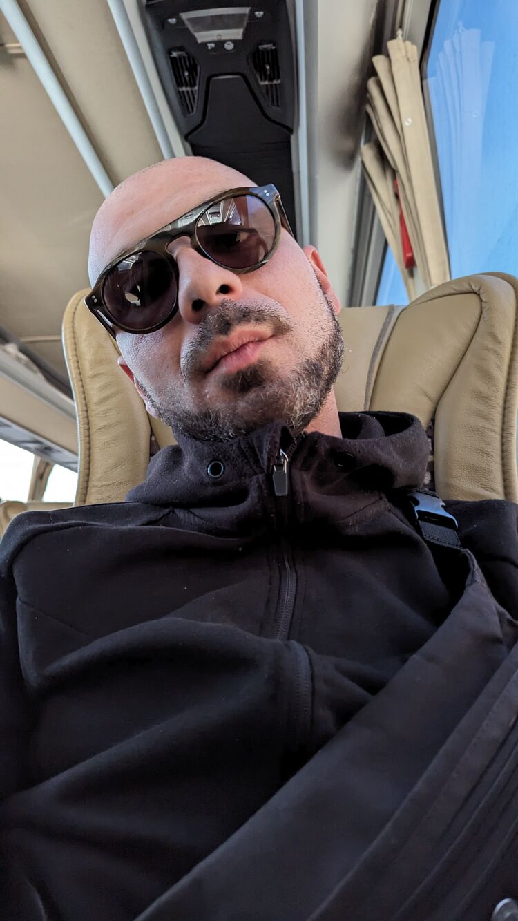  40735843  Giorgi, 33 ,    Royal Center