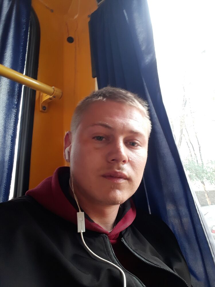  24178733  , 30 ,    