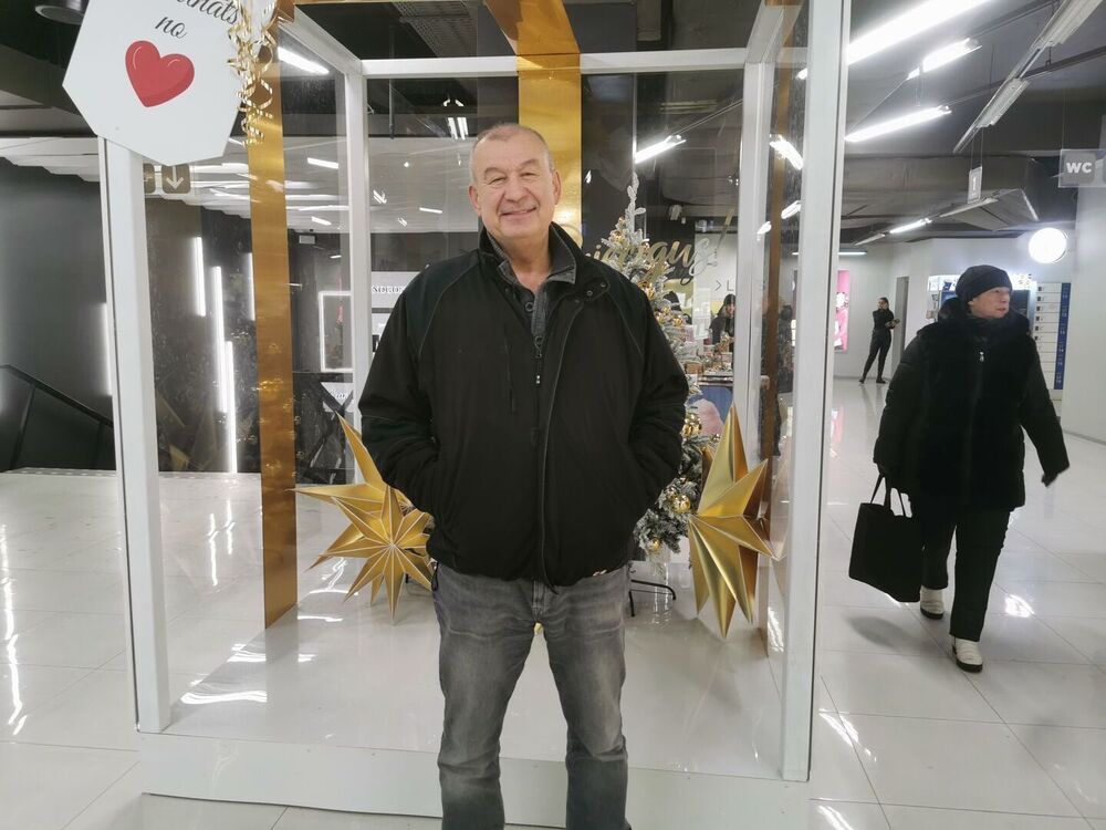  Droichead Nua,   Vlad, 57 ,   ,   , c , 