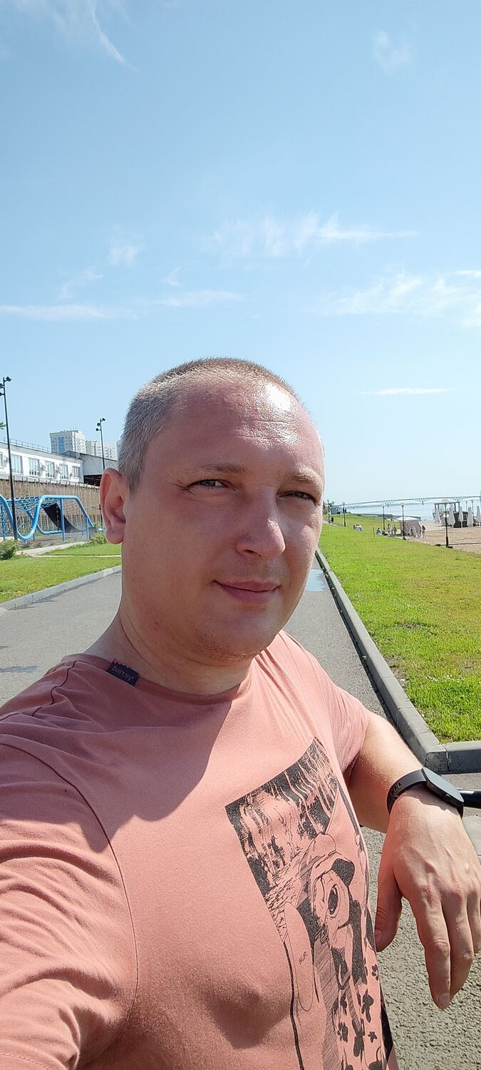  ,   Sergey, 40 ,   , 