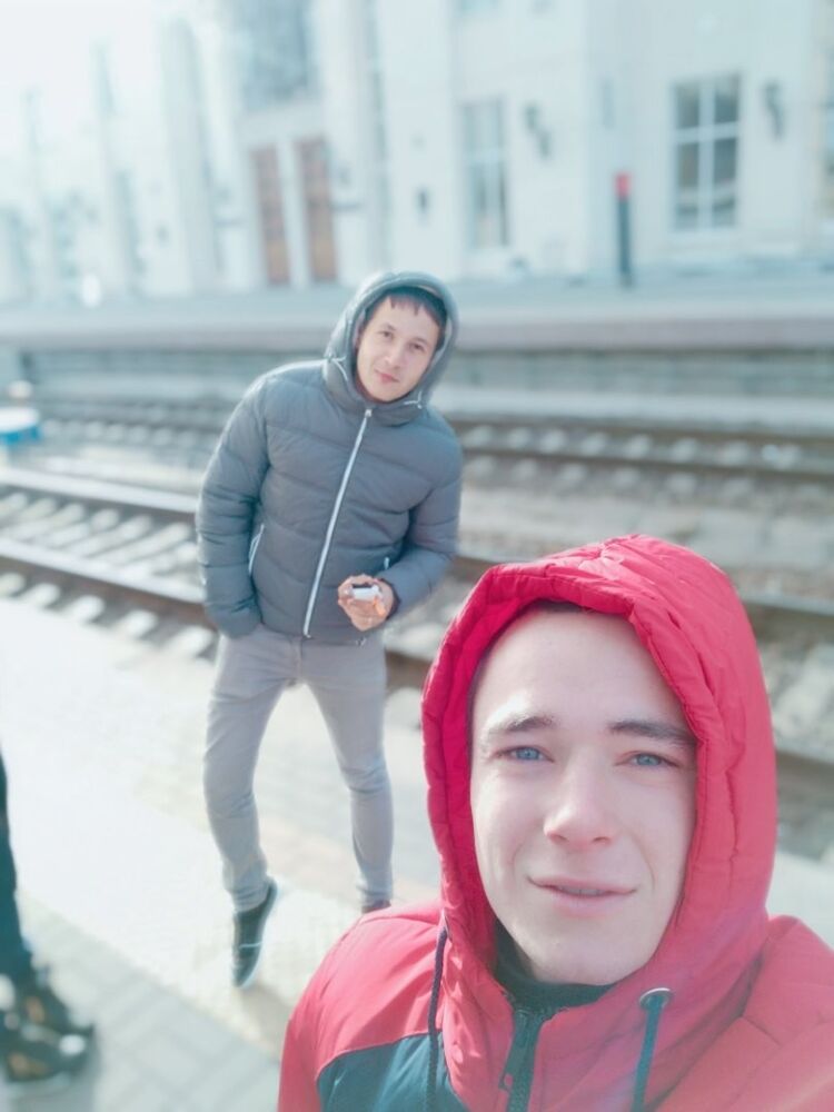  47043293  ZHENYA, 28 ,    