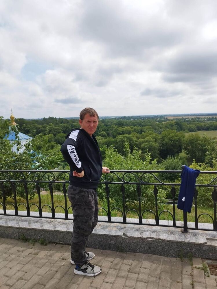  36476483  Vladimir, 39 ,    