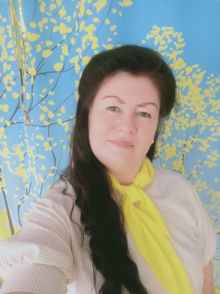  54394713  Olga, 49 ,    