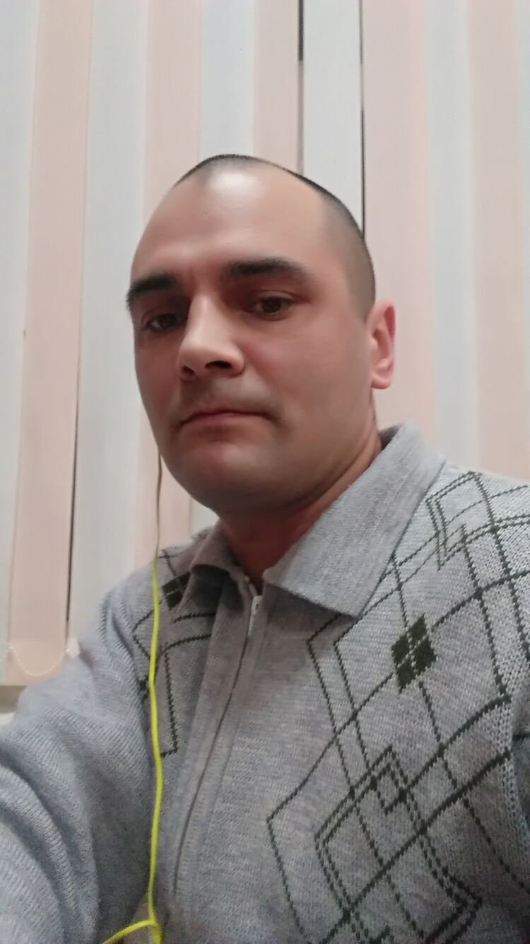  22737573  , 41 ,    