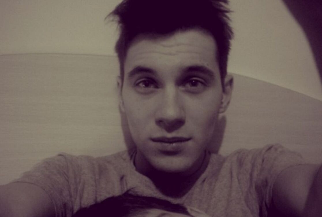  36794383  Alex, 29 ,    