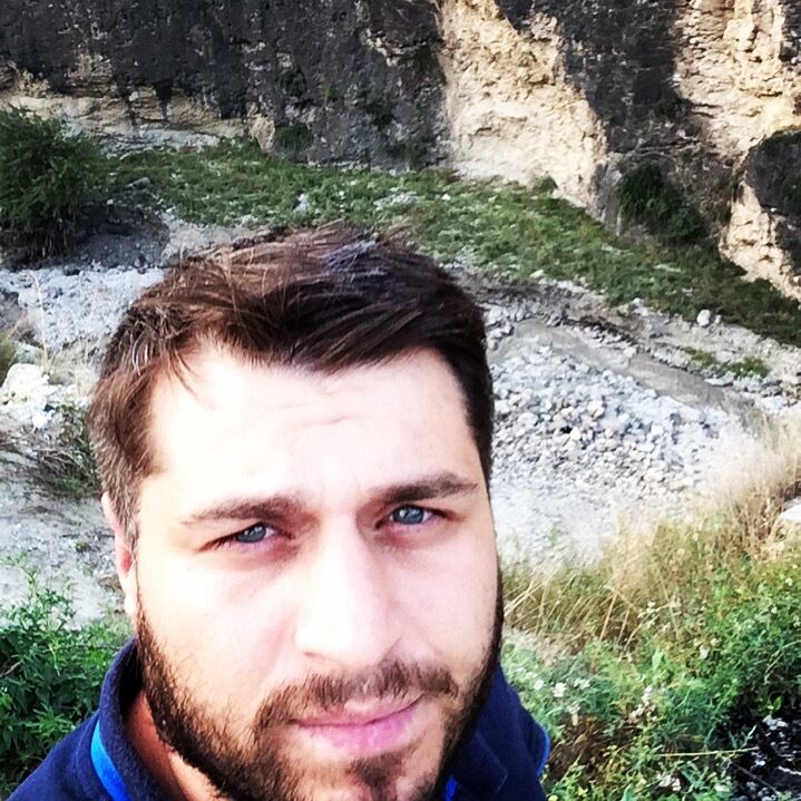  27915493  Maga, 38 ,    