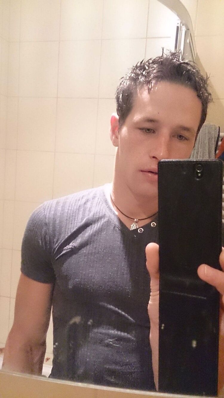  38269743  Vlad, 38 ,    