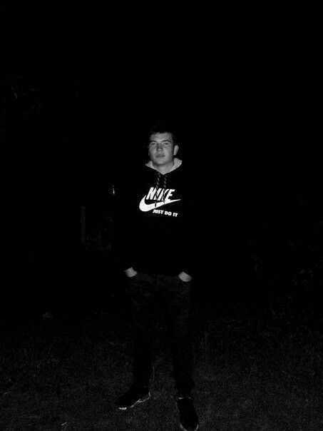  12420953  Danik, 28 ,    