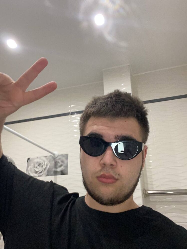 ���� 40274193 ����� �������, 22 ����, ���� ���������� � ������