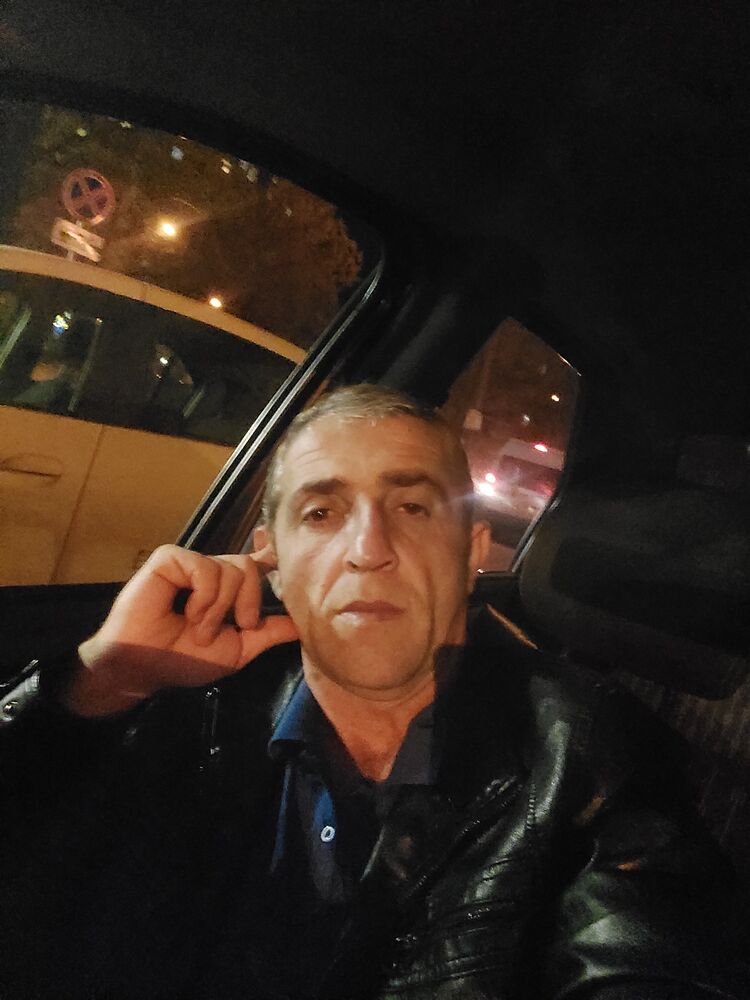  28380973  , 46 ,    
