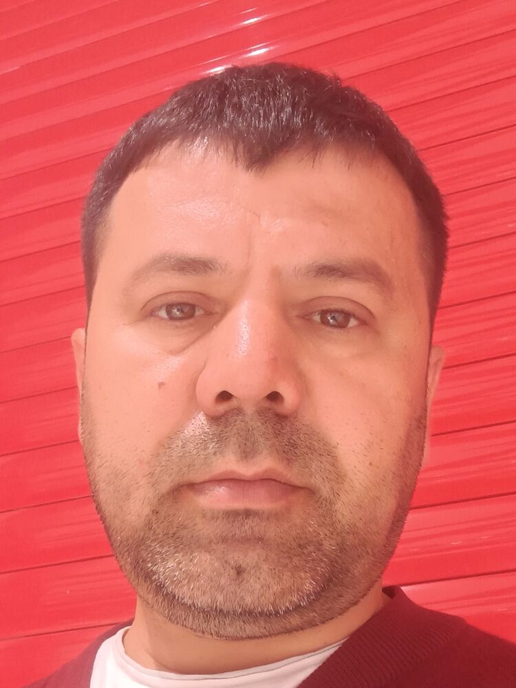  47066263  Akbar, 43 ,    