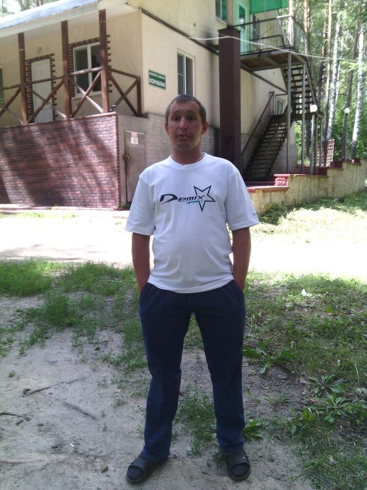  10910633  Aleksandr, 45 ,    