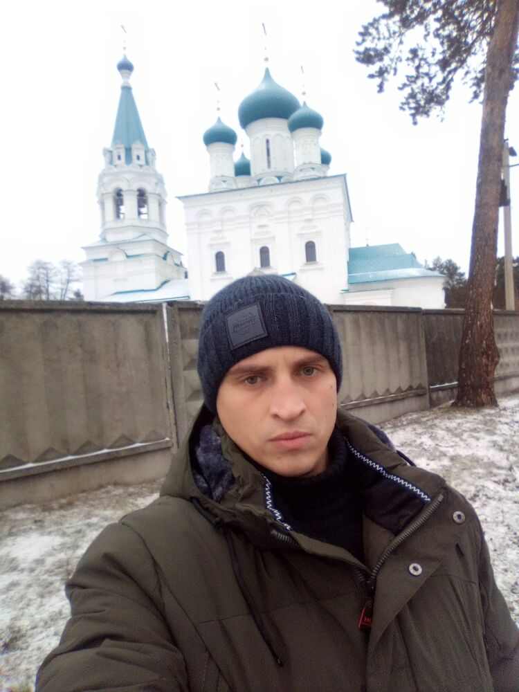  ,   Leonidovich, 34 ,   ,   , c 