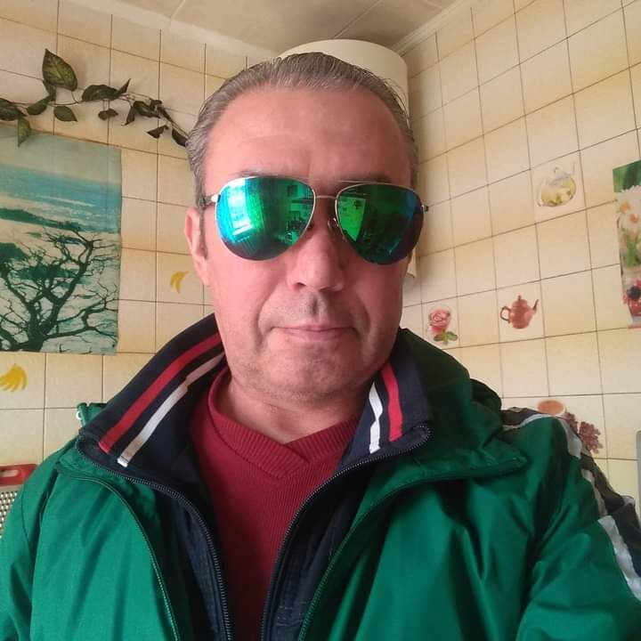  33824933  , 53 ,    