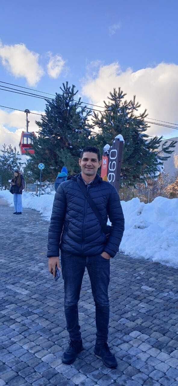  47869273  Ahmed, 32 ,    