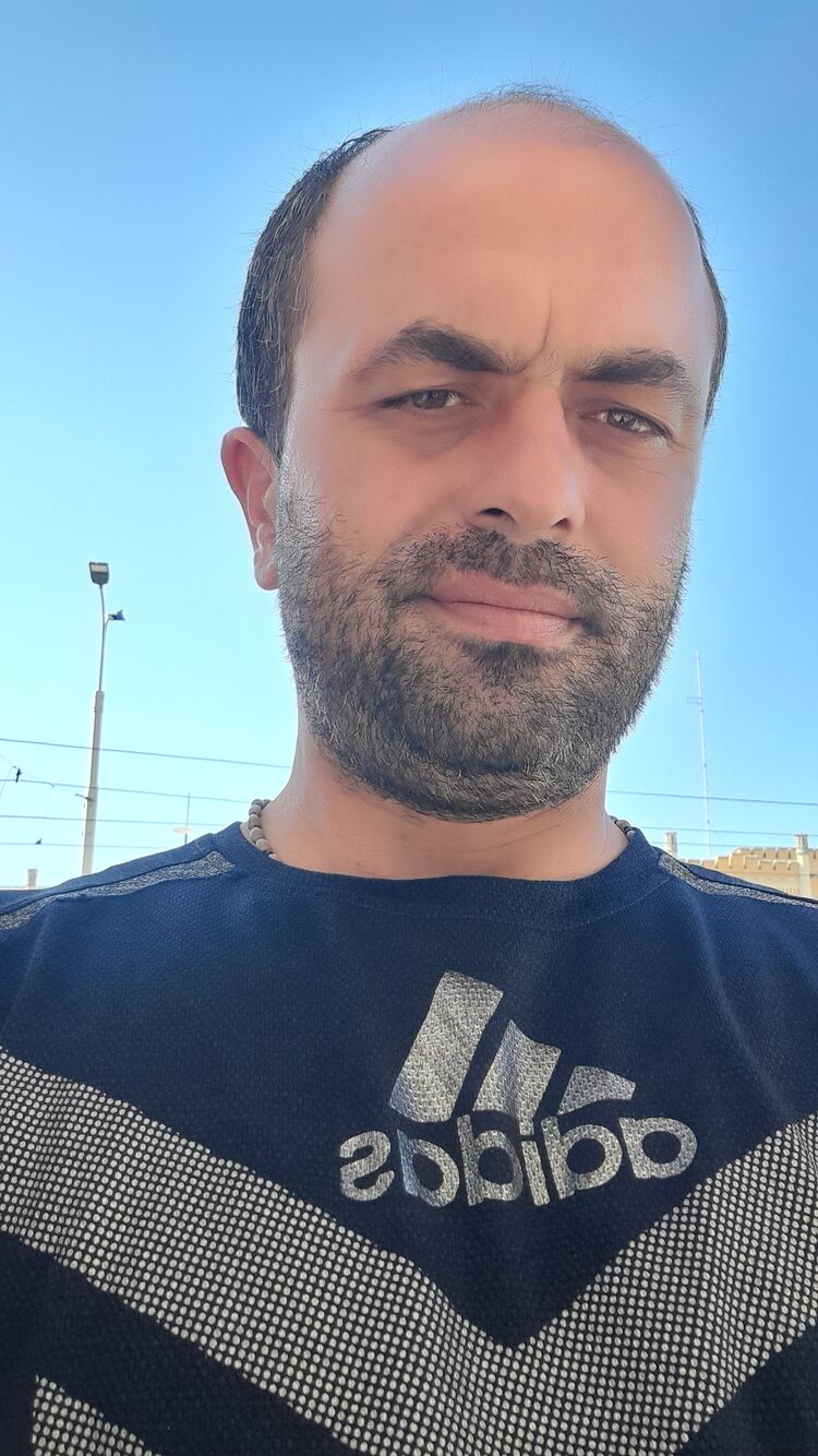  29188763  Nukri bcikaz, 41 ,    