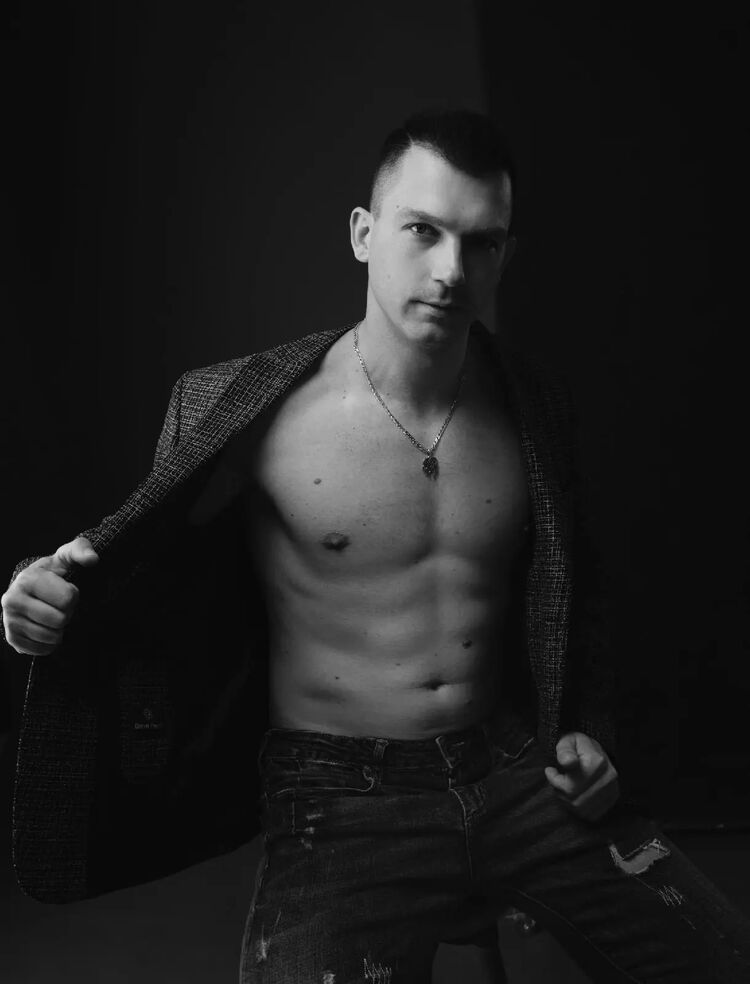 ���������� Ban Phattha Ya, ���� ������� Evgenii, 35 ���, ������������ ��� ������, ����� � ���������