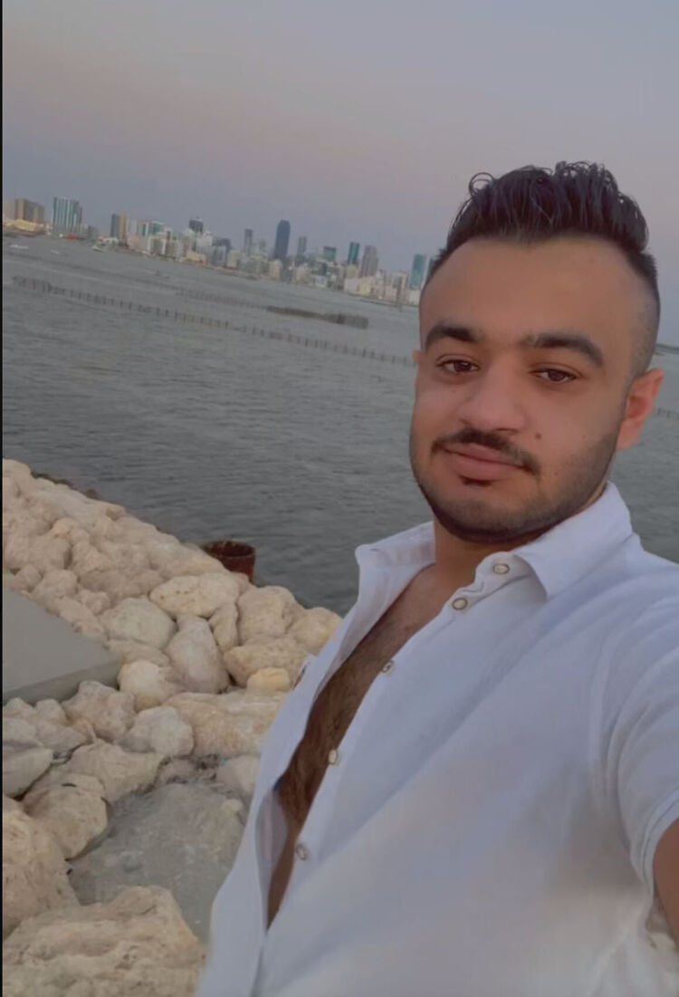  ,   Mohamed, 25 ,   ,   