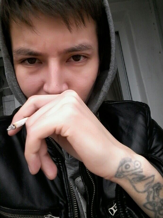  15974353  David, 31 ,    