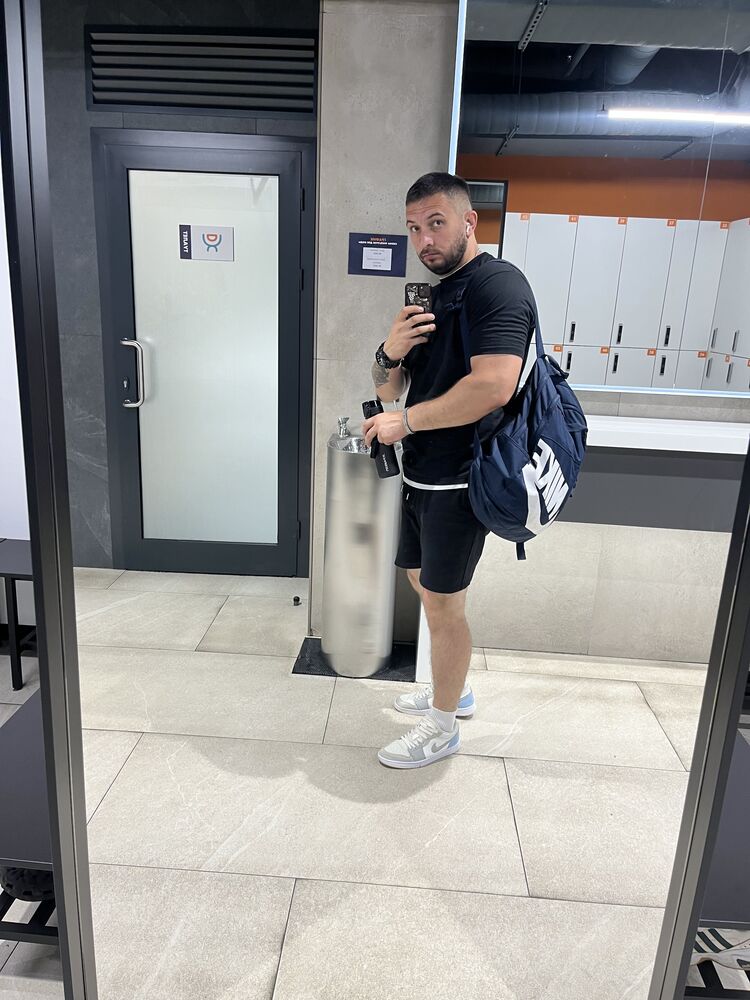 ���� 52206203 ������� ����, 37 ���, ���� ���������� � ������