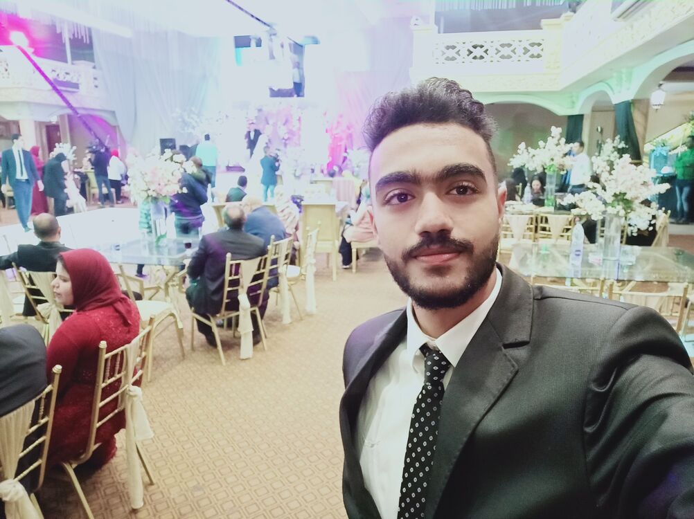  25080513  Mohamed hega, 28 ,    
