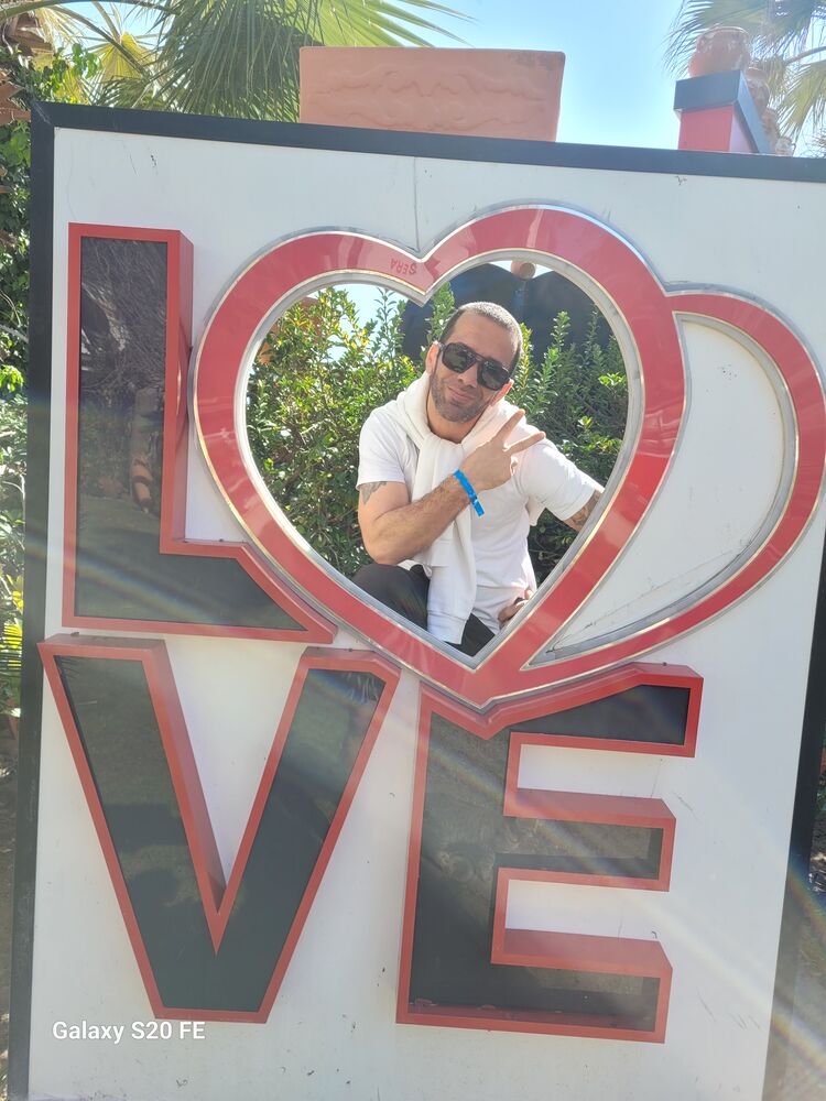  ,   Mehmet, 37 ,   ,   , c , 