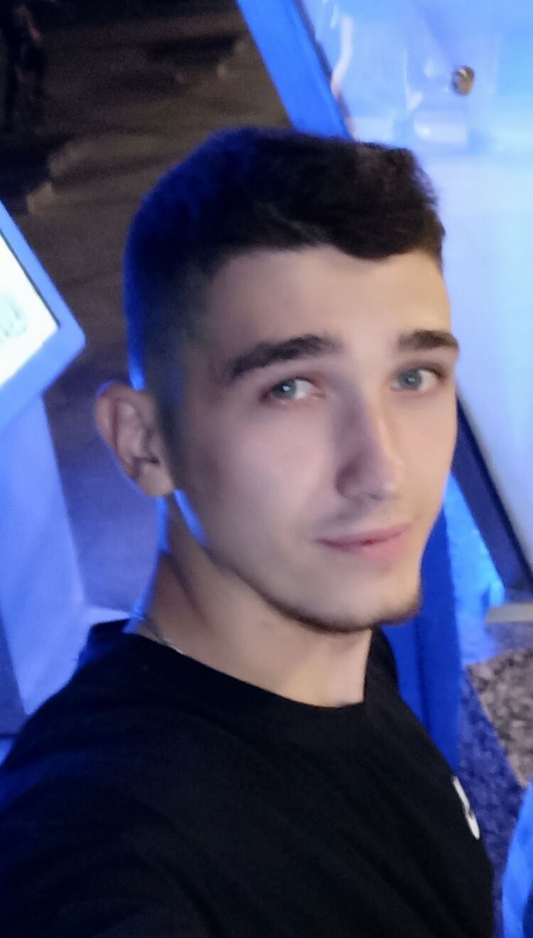  ,   Alexander, 28 ,   ,   , c , 