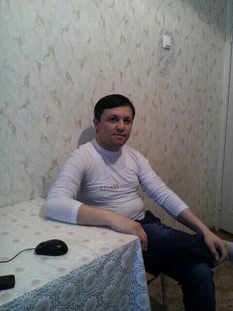  21641993  Farhod, 47 ,    