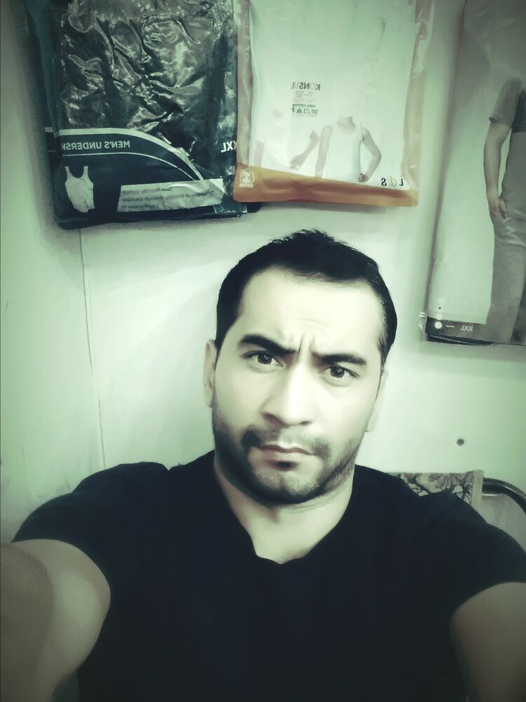  29529553  Axror, 33 ,    