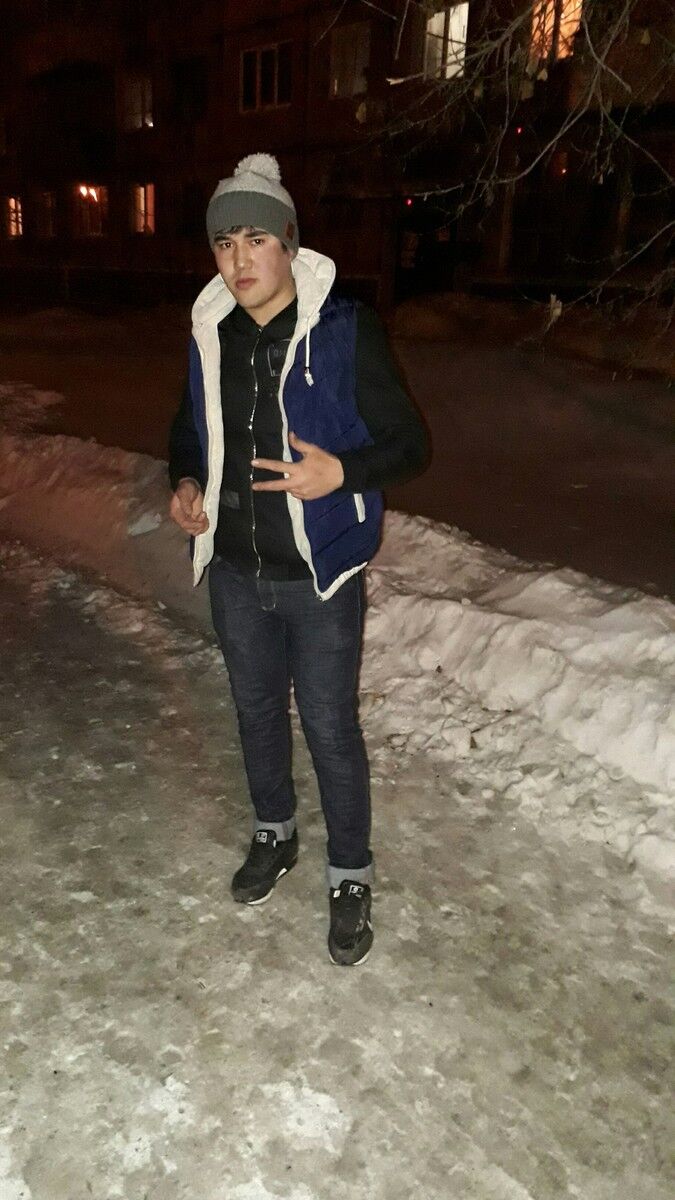  9393113  , 33 ,    