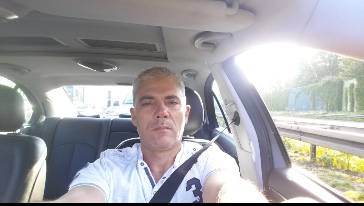  ,   Erhan, 49 ,   ,   