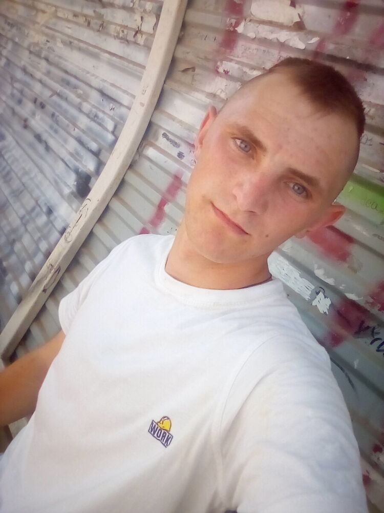  ,   Slavik, 23 ,   ,   , c 