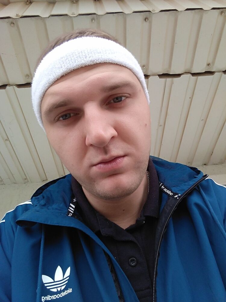  ,   Charlie, 33 ,   , 
